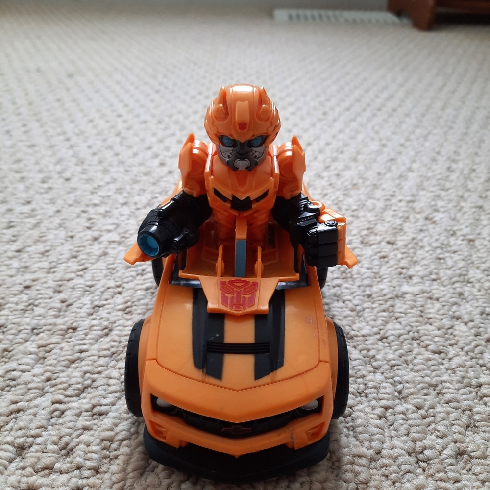 Bumblebee toy car